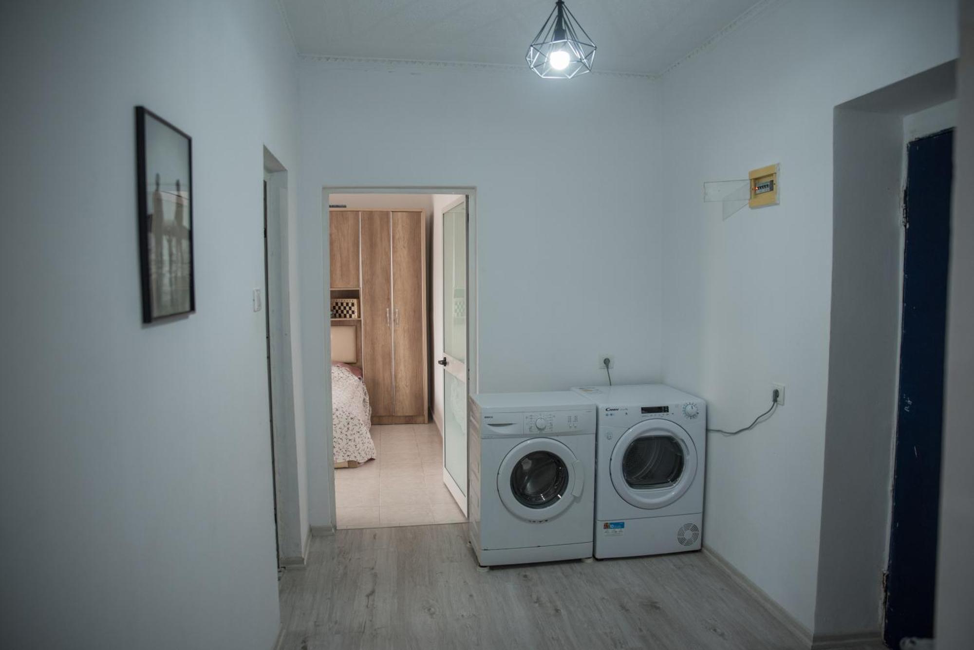 Erbi'S Home Shkoder Exterior photo